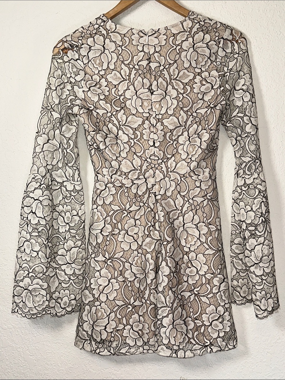 Tobi Cream Floral Lace Bell Sleeve Dress with Nude Underlay - Picture 5 of 7